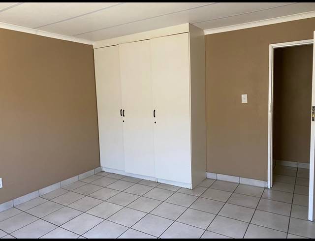 2 BEDROOM HOUSE TO LET IN BRAKPAN CENTRAL